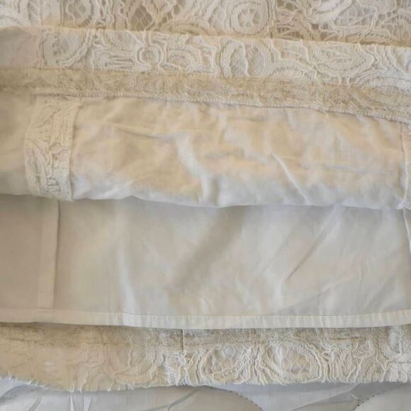 Lilly Pulitzer Women's Sleeveless Floral Lace Mini Dress White Gold Trim Size 00 - Picture 6 of 12